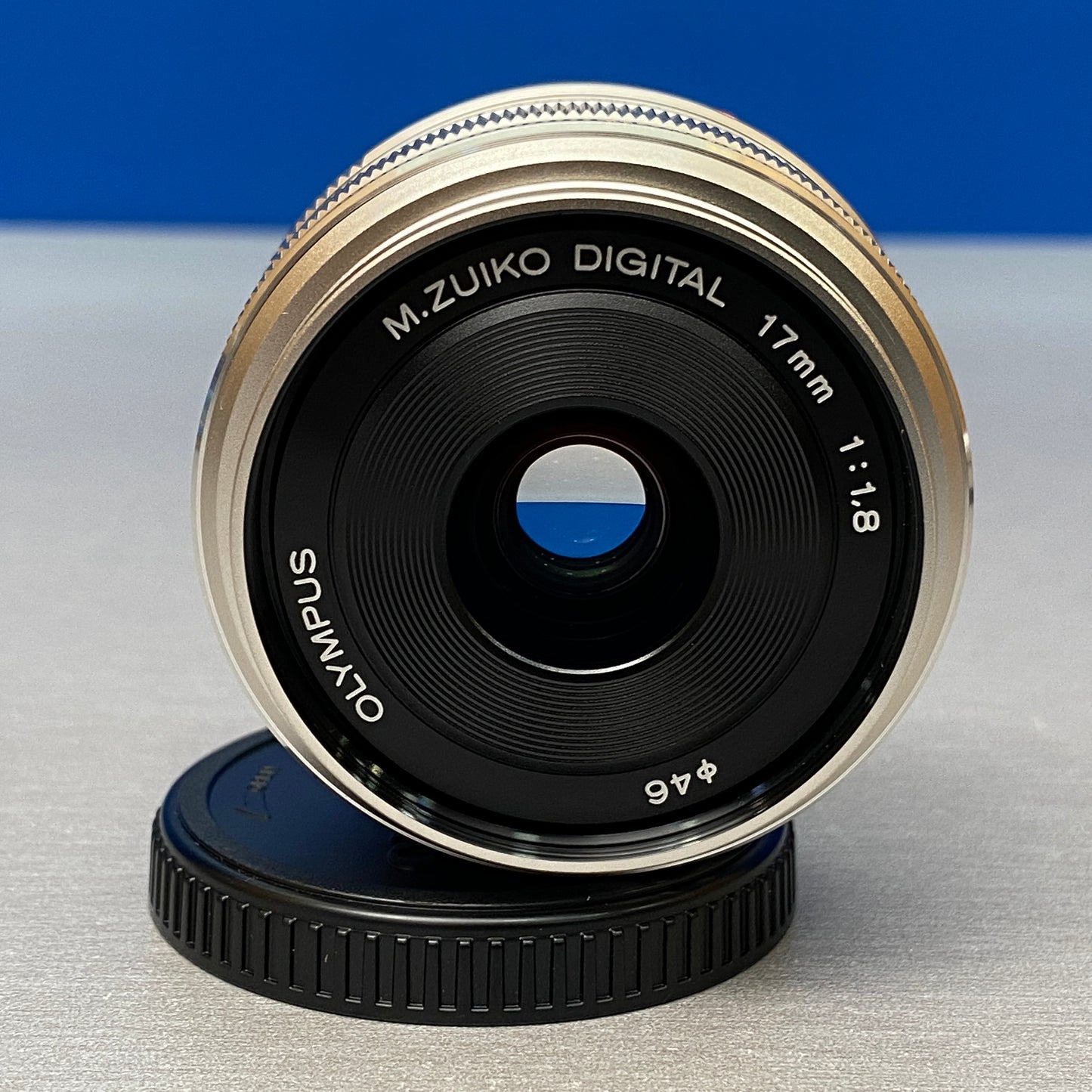 Olympus M.Zuiko Digital 17mm f/1.8