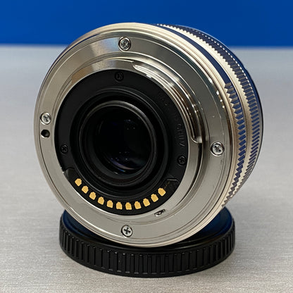 Olympus M.Zuiko Digital 17mm f/1.8