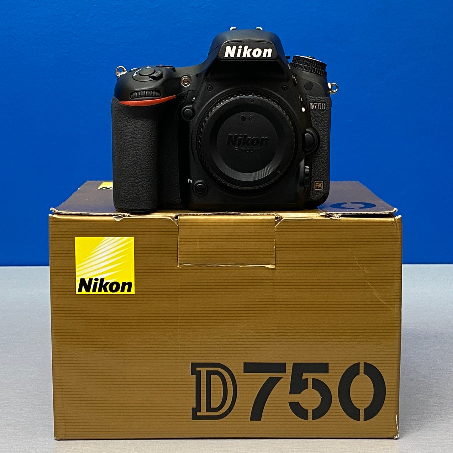 Nikon D750 (Corpo) - 24.3MP