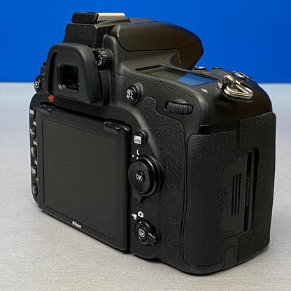 Nikon D750 (Corpo) - 24.3MP