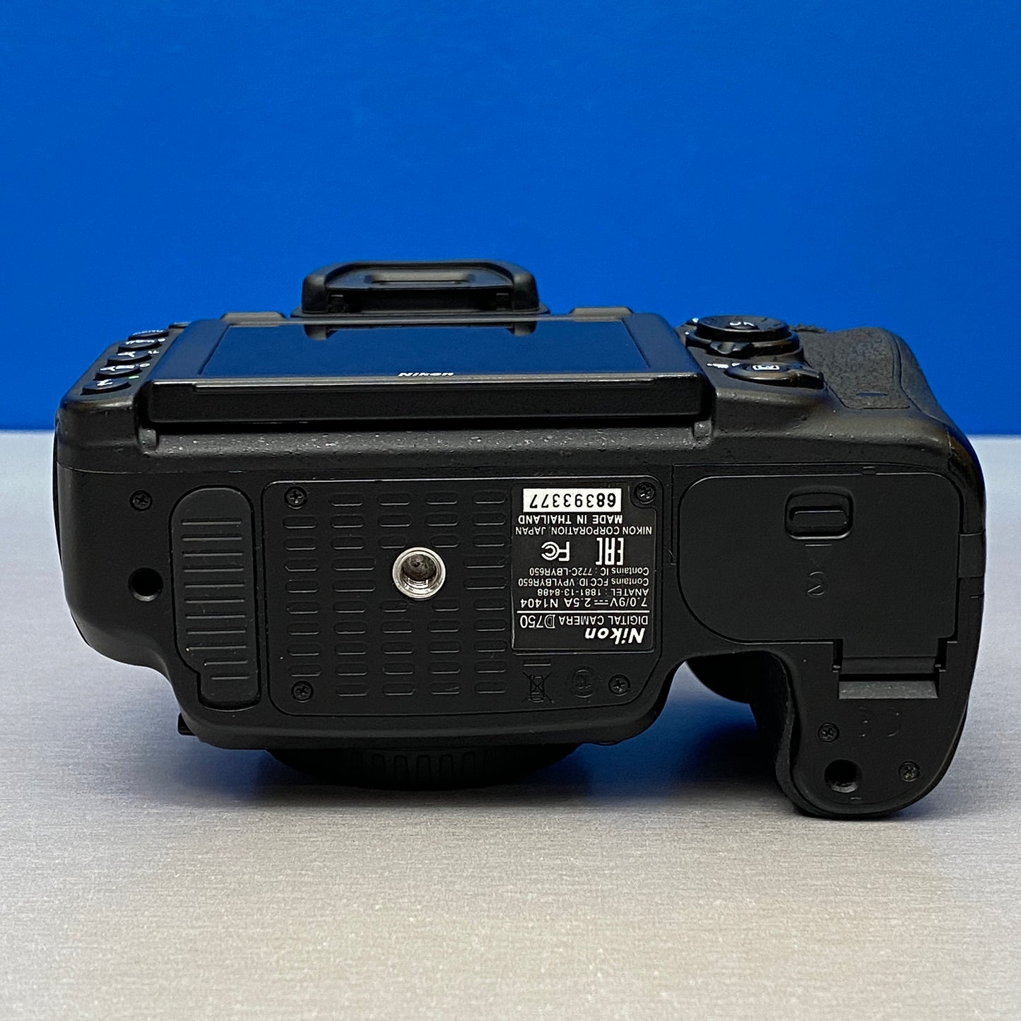 Nikon D750 (Corpo) - 24.3MP