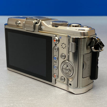 Olympus Pen E-P3 (Corpo) - 12.3MP