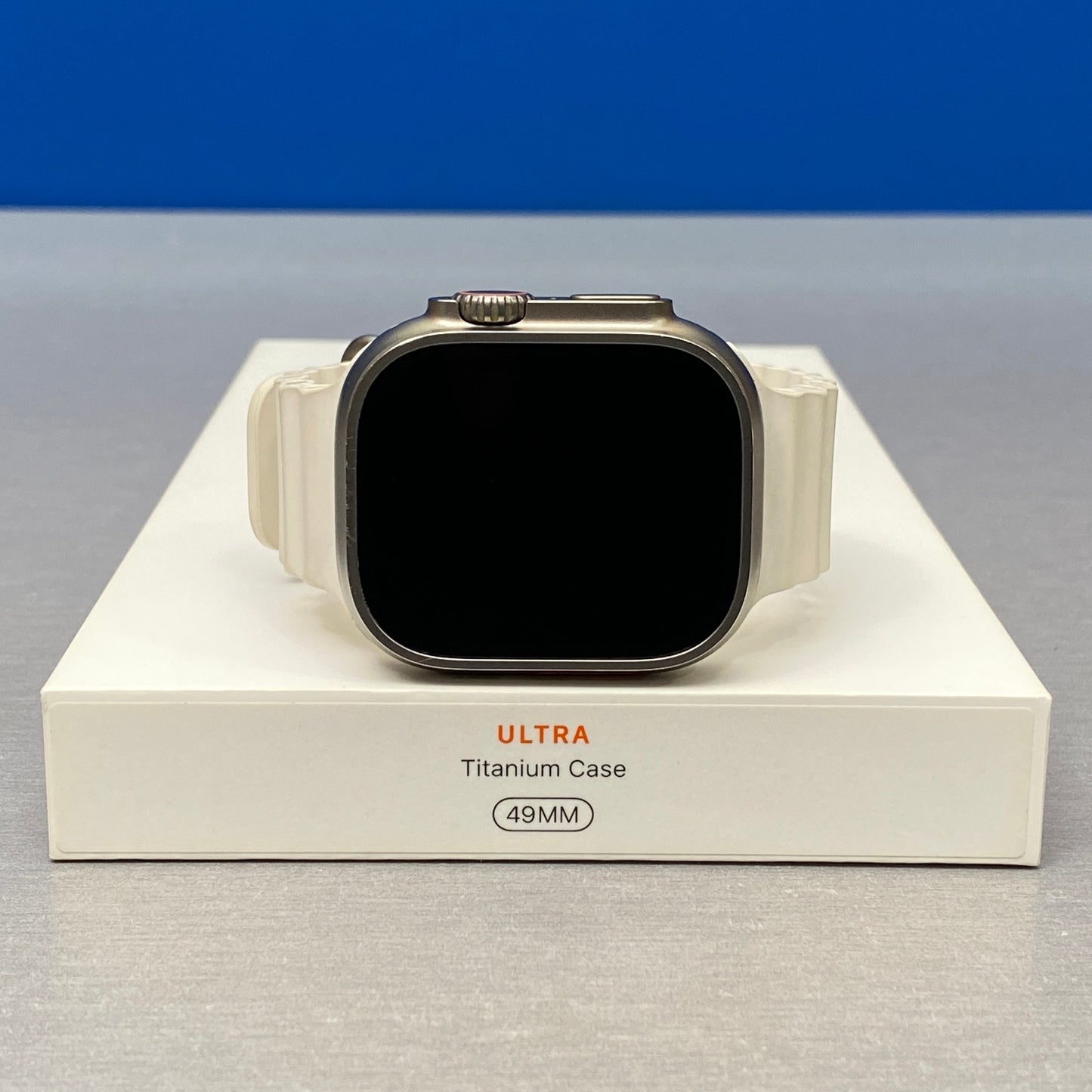 Apple Watch Ultra | Titanium Natural | 49mm