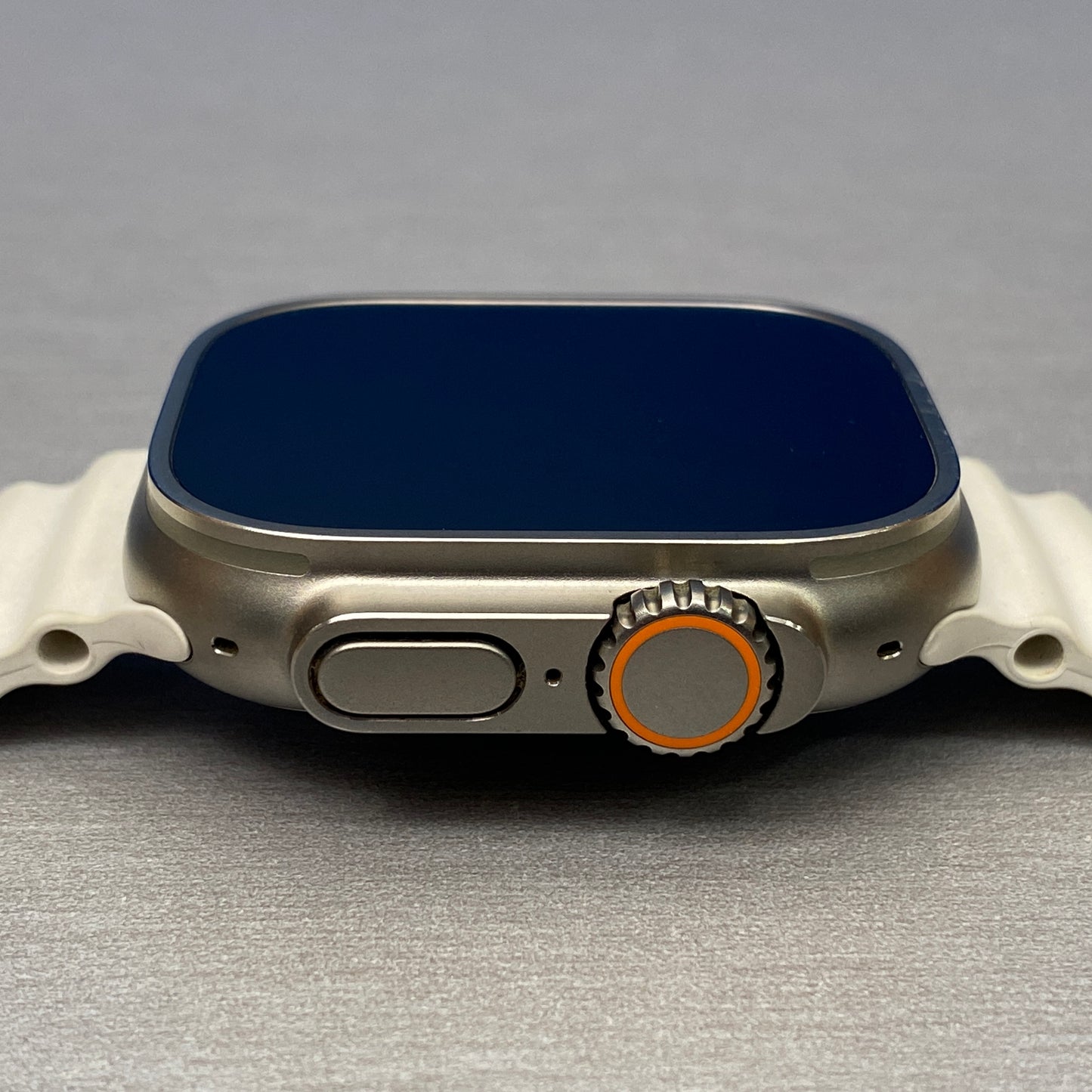 Apple Watch Ultra | Titanium Natural | 49mm