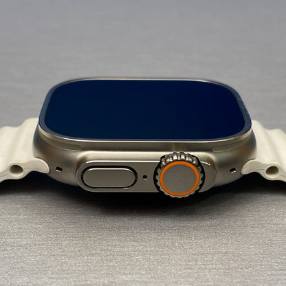 Apple Watch Ultra | Titanium Natural | 49mm
