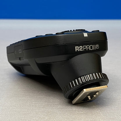 Kit Duplo - Flashpoint eVOLV 200 Pro R2 (Godox AD200 Pro) + Dual Flash Bracket + Trigger