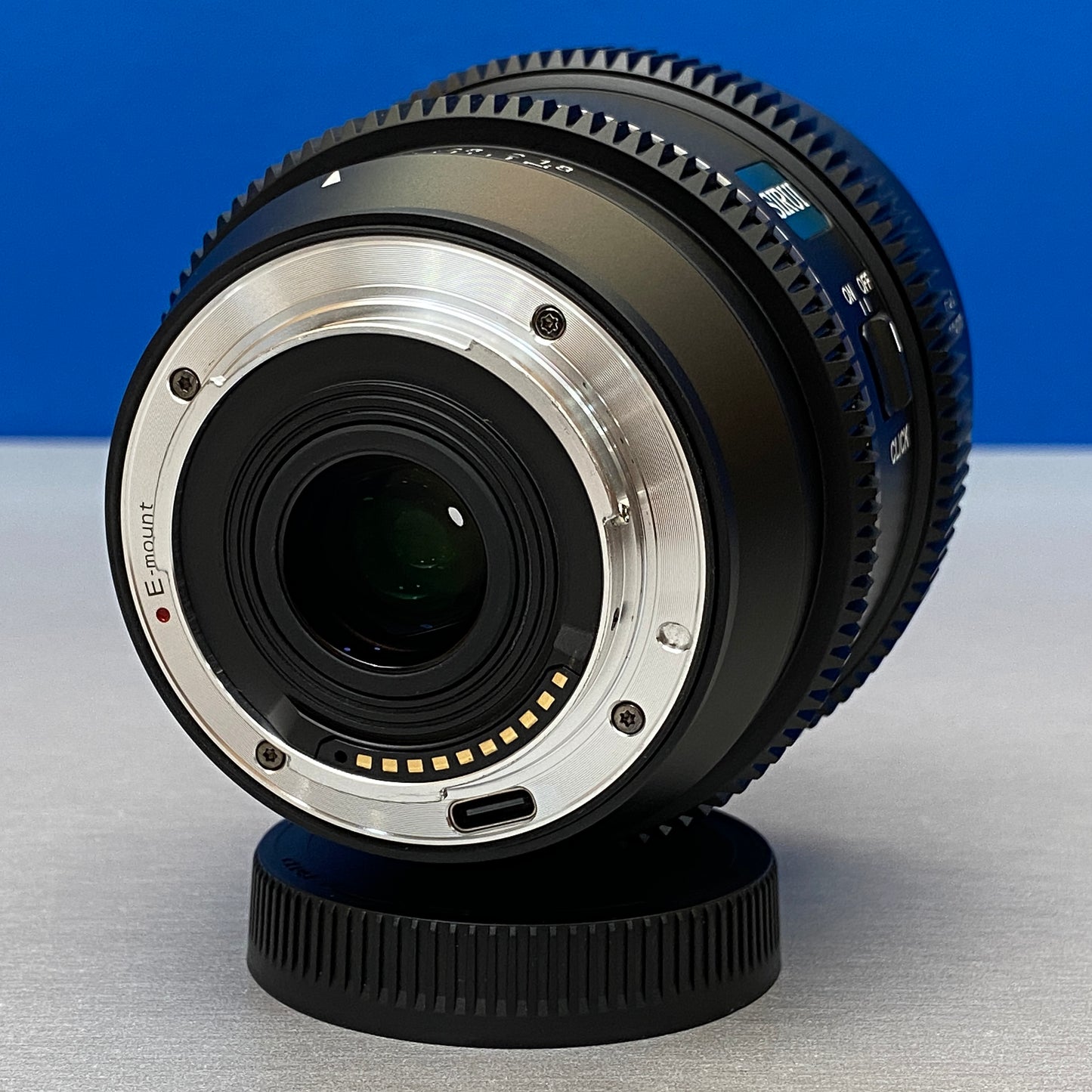 SIRUI 20mm T1.8 1.33x S35 AF Anamorphic | Neutral Flare | Sony E-Mount