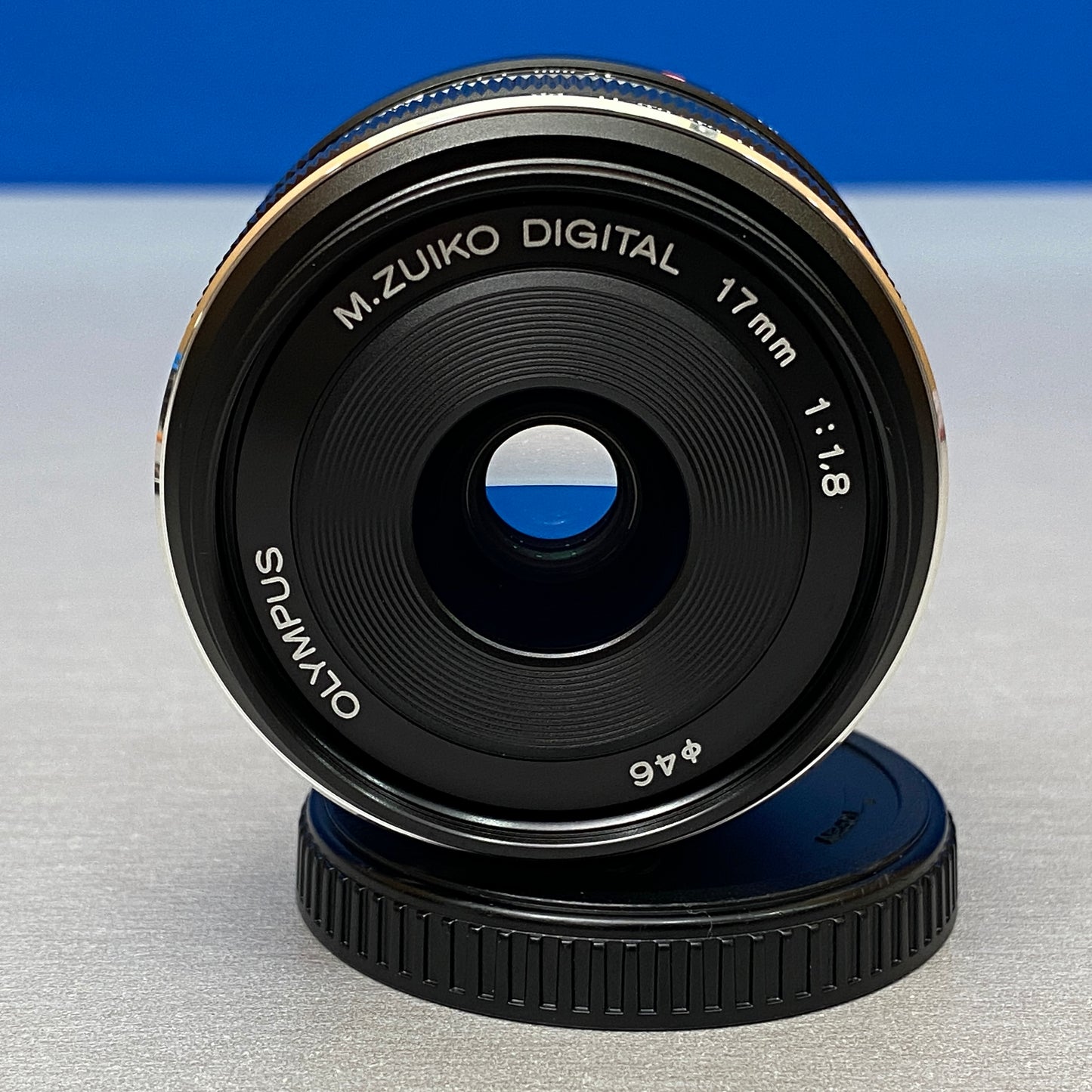 Olympus M.Zuiko Digital 17mm f/1.8