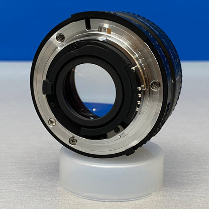 Nikon AF 50mm f/1.8 D