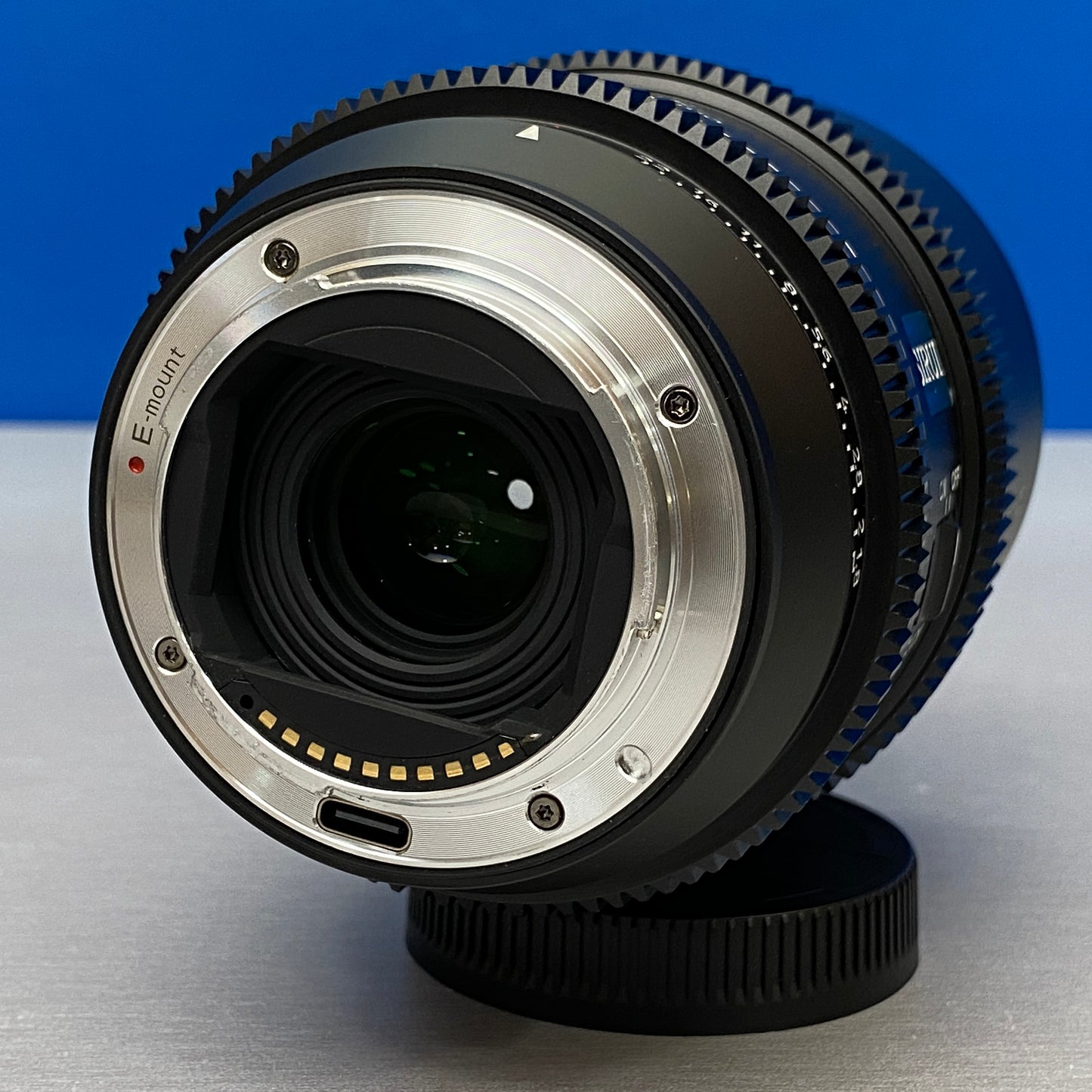 SIRUI 40mm T1.8 1.33x S35 AF Anamorphic | Sony E-Mount