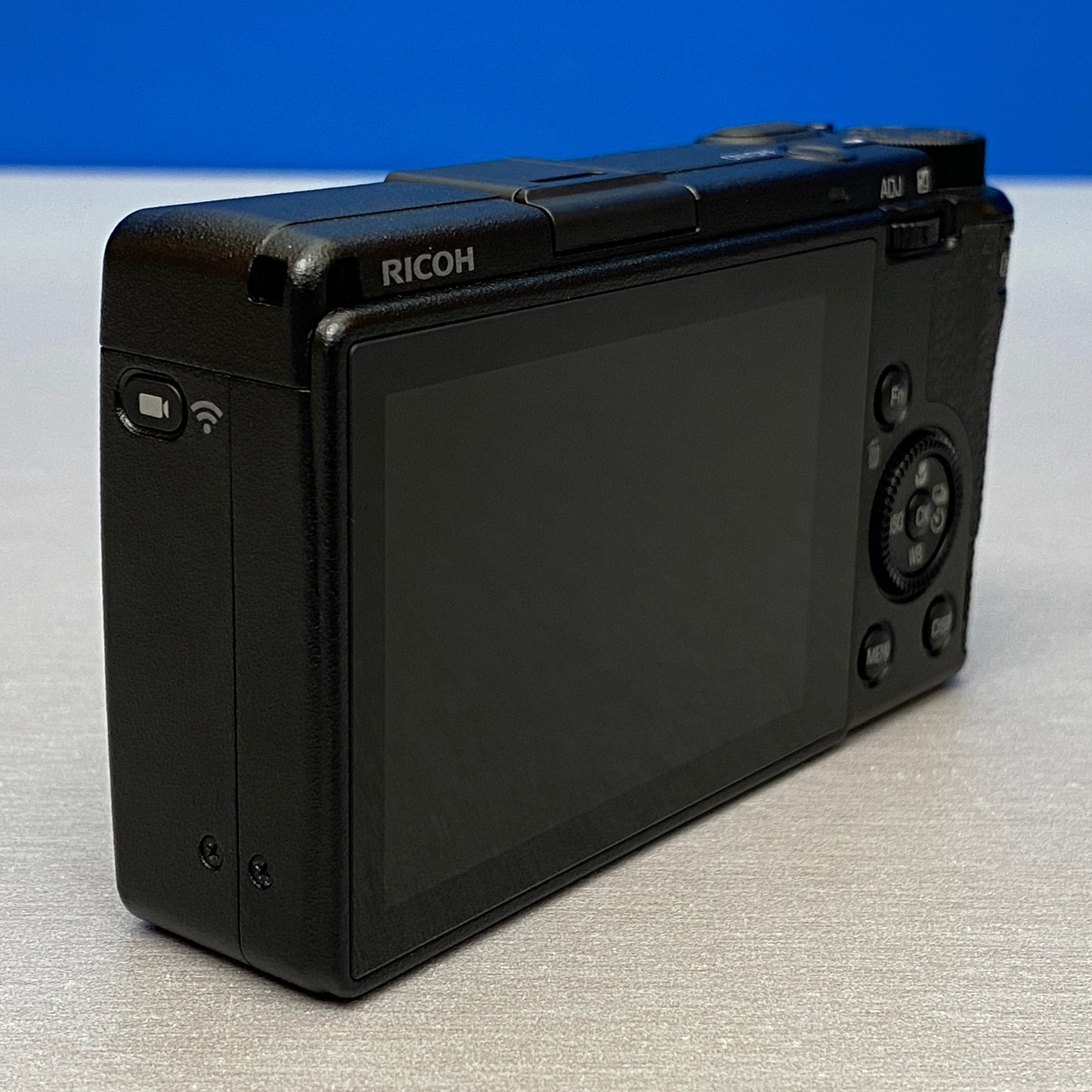 RICOH GR IIIx (24.2MP) | NOVA