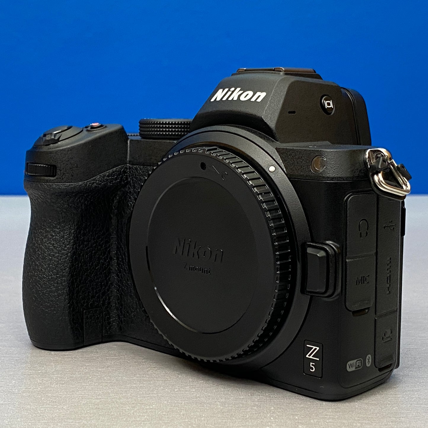 Nikon Z5 (Corpo) - 24.3MP
