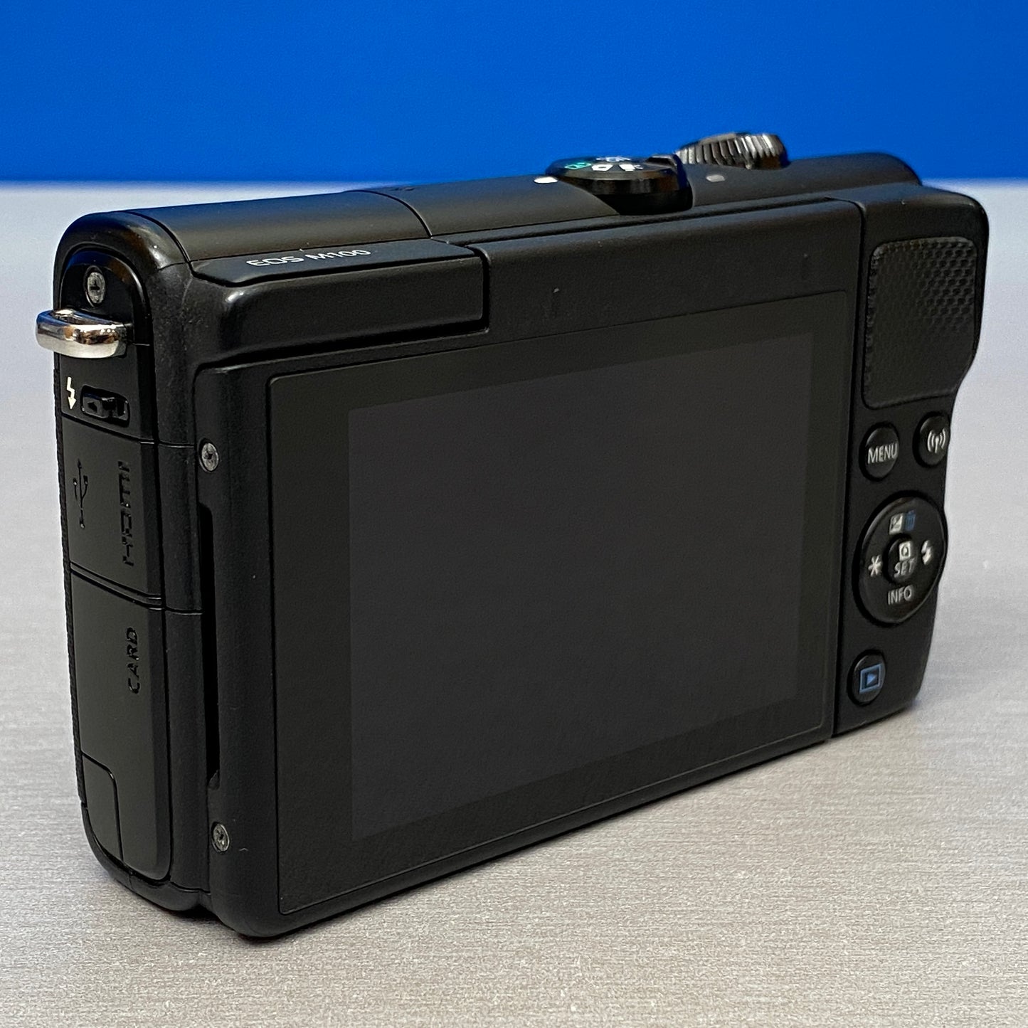 Canon EOS M100 (Corpo) - 24.2MP