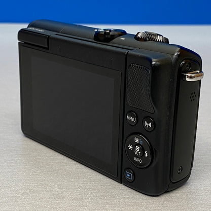 Canon EOS M100 (Corpo) - 24.2MP