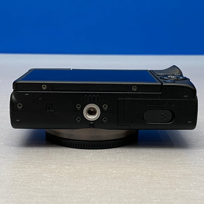 Canon EOS M100 (Corpo) - 24.2MP