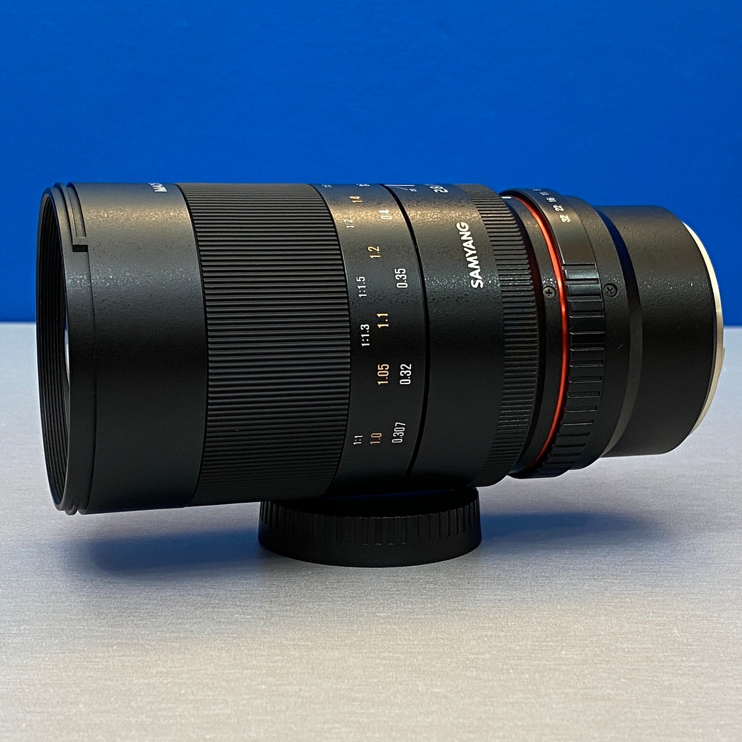 Samyang 100mm f/2.8 ED UMC Macro