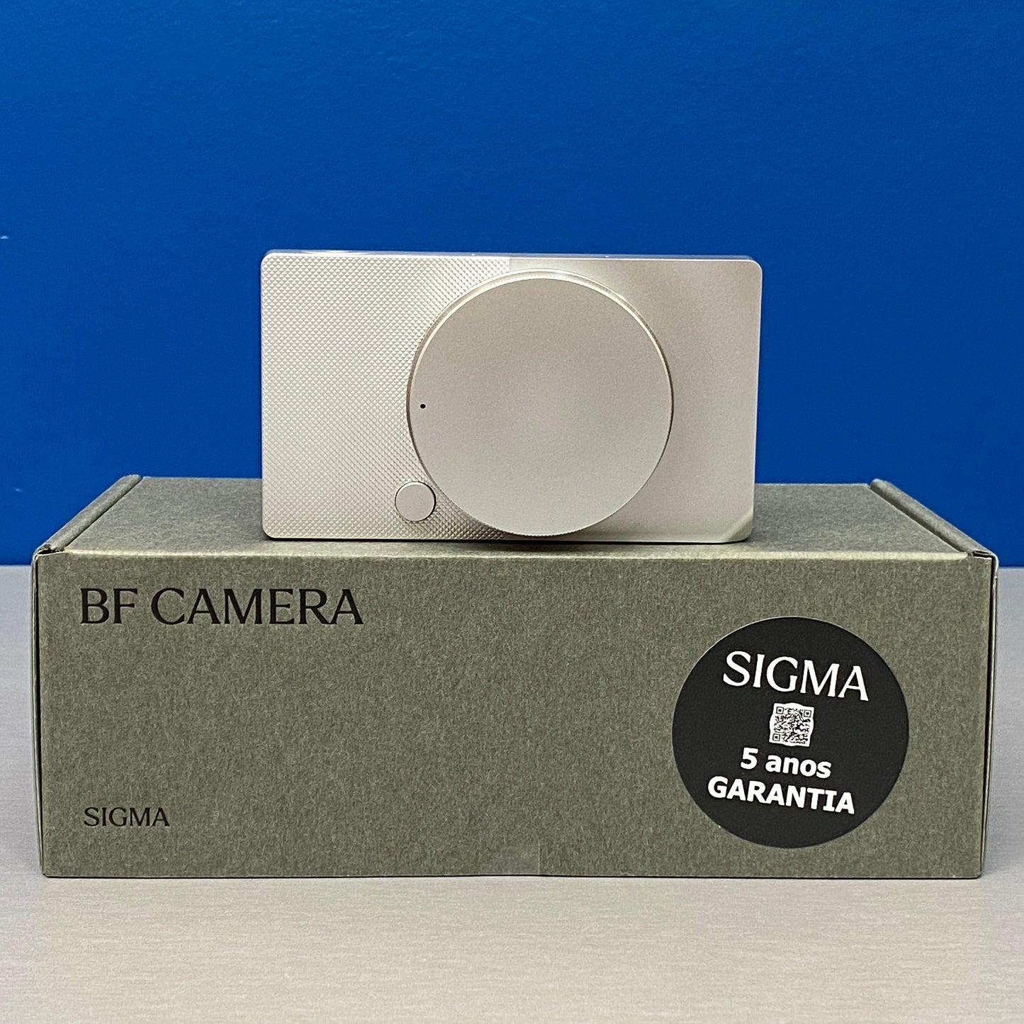 Sigma BF (Corpo) - 24.6MP - NOVA