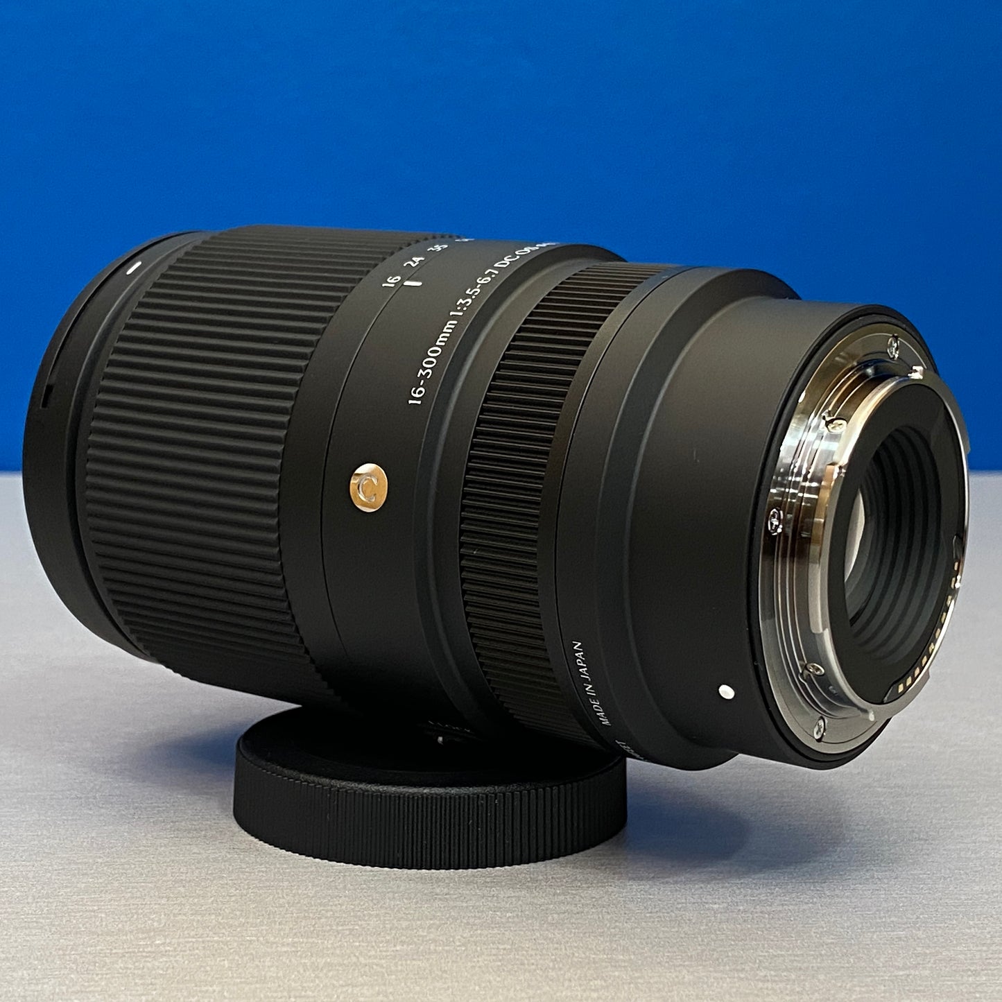 Sigma 16-300mm f/3.5-6.7 DC OS Contemporary (NOVA)