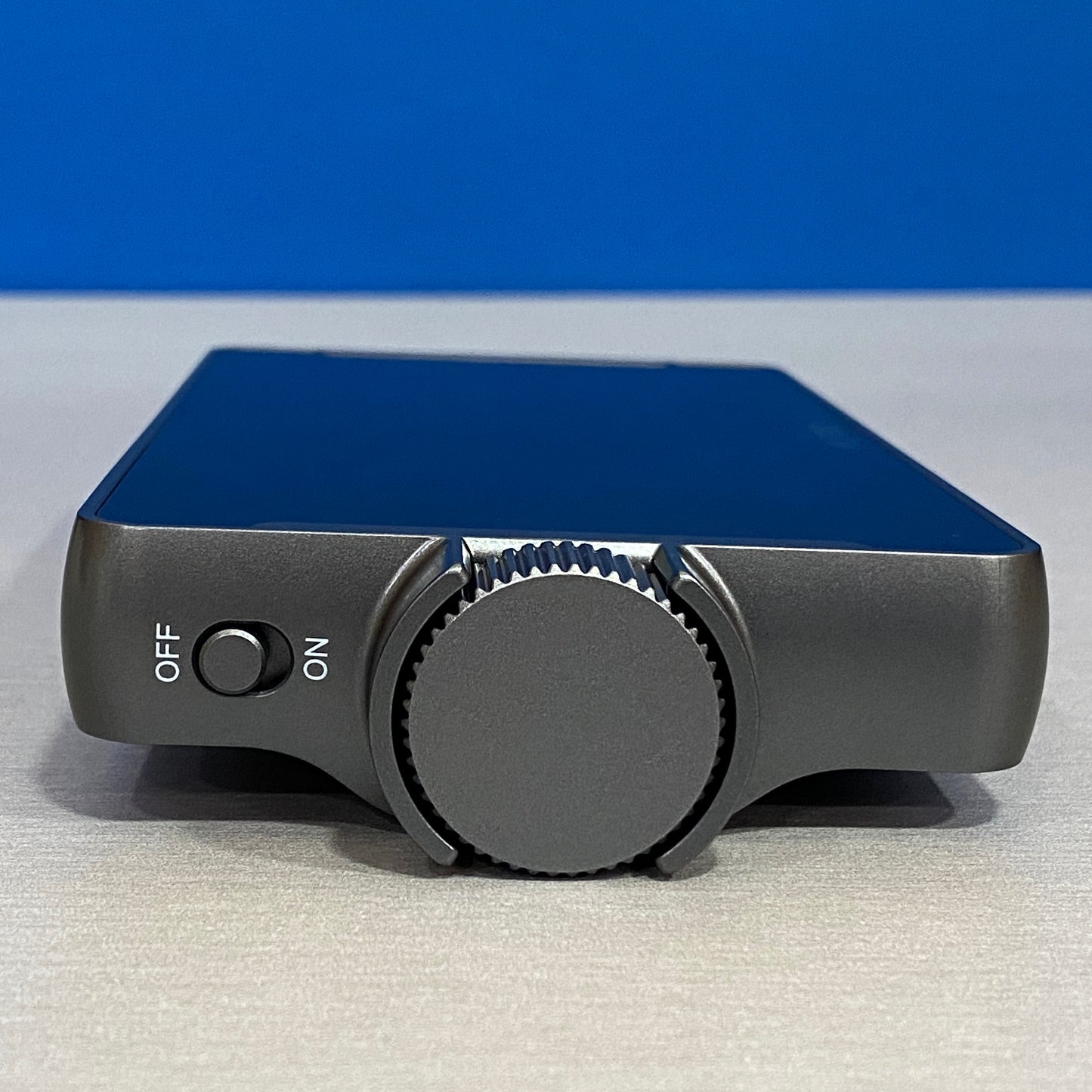 Viltrox DC-550 Touch - 5.5" | NOVO