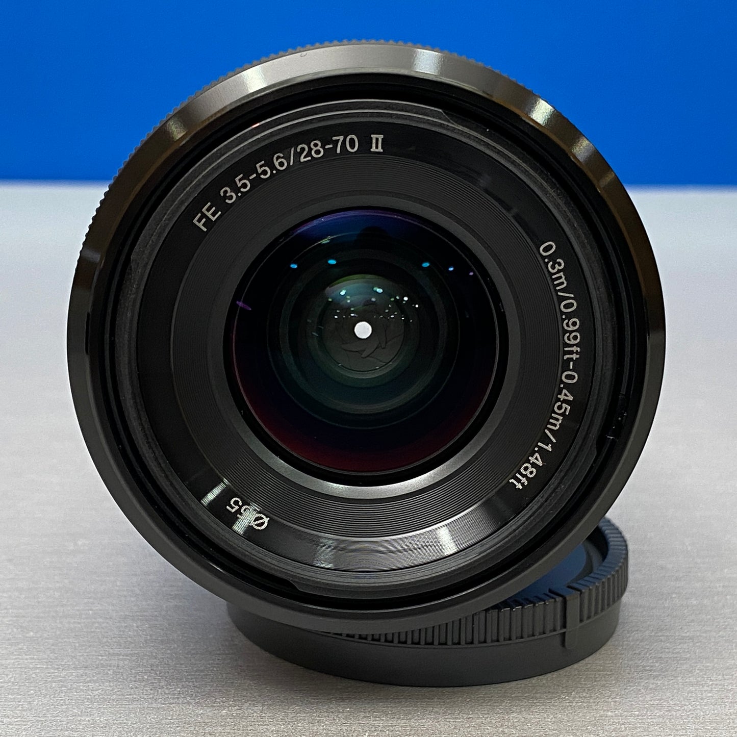 Sony FE 28-70mm f/3.5-5.6 OSS II