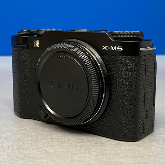 Fujifilm X-M5 (26.1MP) + XC 15-45mm f/3.5-5.6 PZ | NOVA