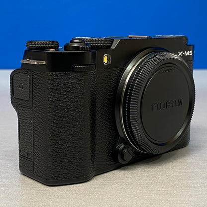 Fujifilm X-M5 (26.1MP) + XC 15-45mm f/3.5-5.6 PZ | NOVA
