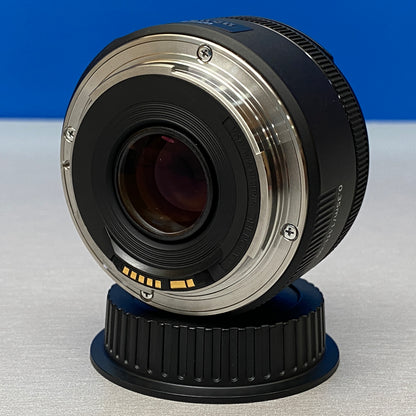 Canon EF 50mm f/1.8 STM
