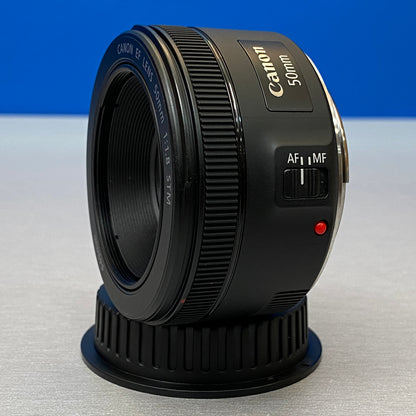Canon EF 50mm f/1.8 STM