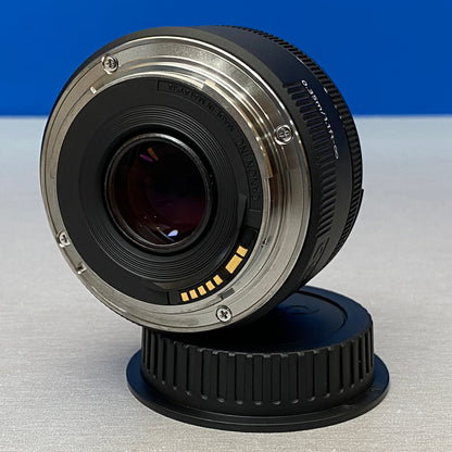 Canon EF 50mm f/1.8 STM