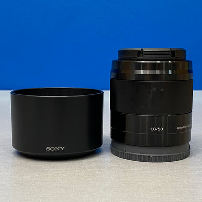 Sony E 50mm f/1.8 OSS
