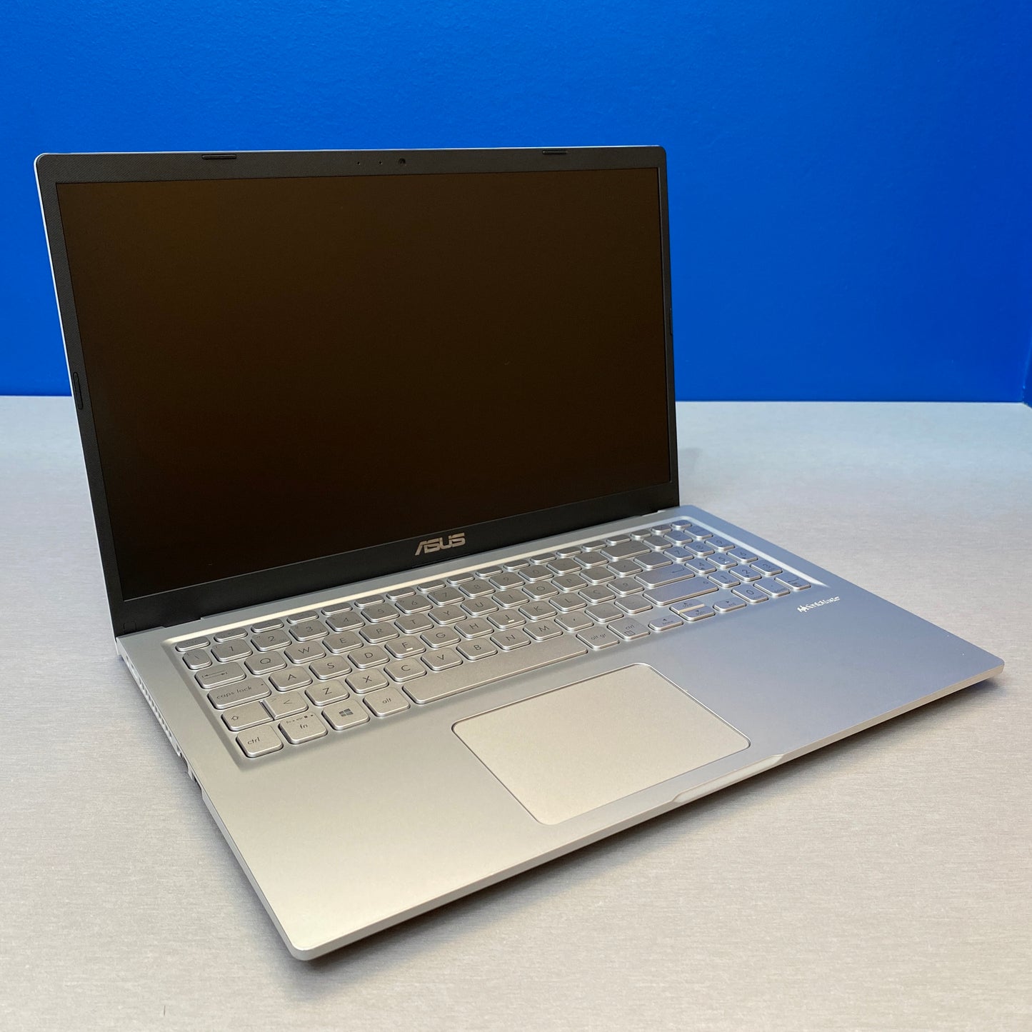 ASUS VivoBook F515EP | 15.6" FHD (i3-1115G4/8GB/512GB SSD/GeForce MX330 2GB)
