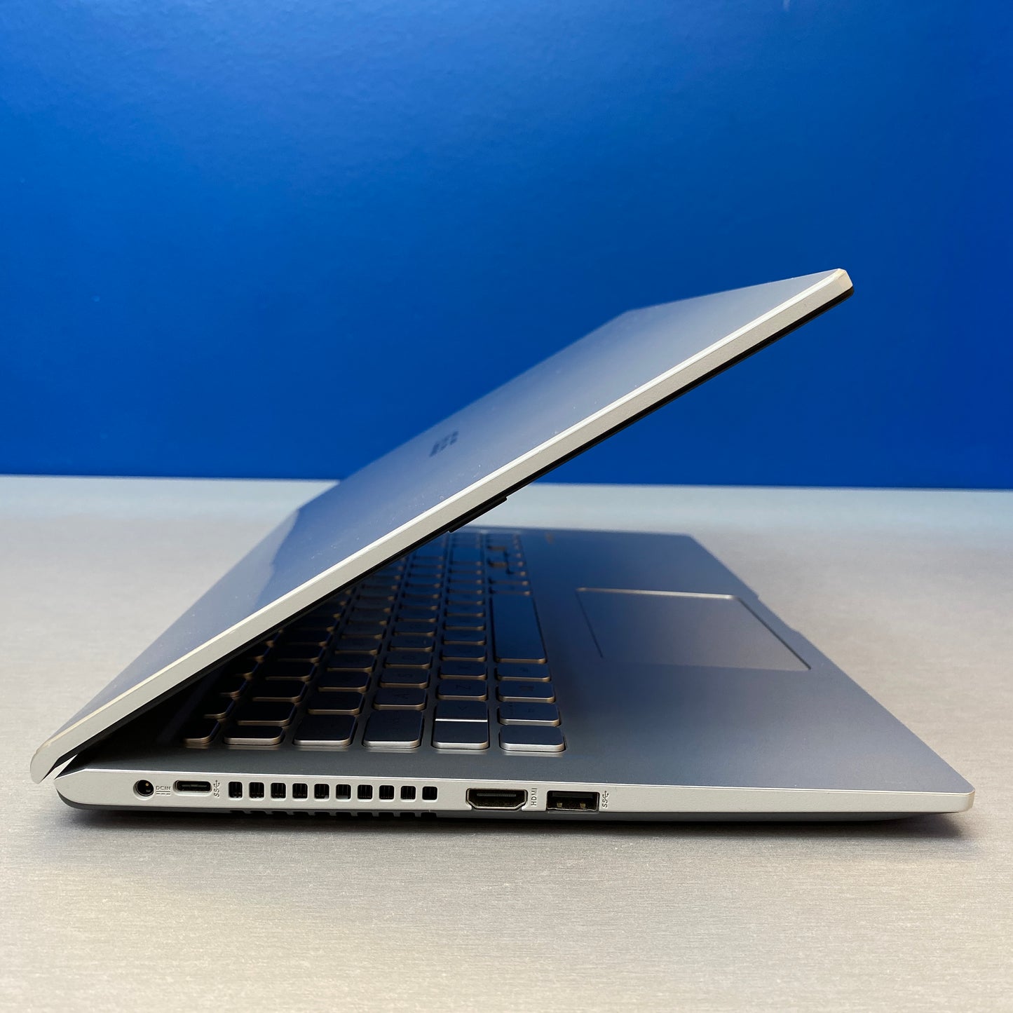 ASUS VivoBook F515EP | 15.6" FHD (i3-1115G4/8GB/512GB SSD/GeForce MX330 2GB)