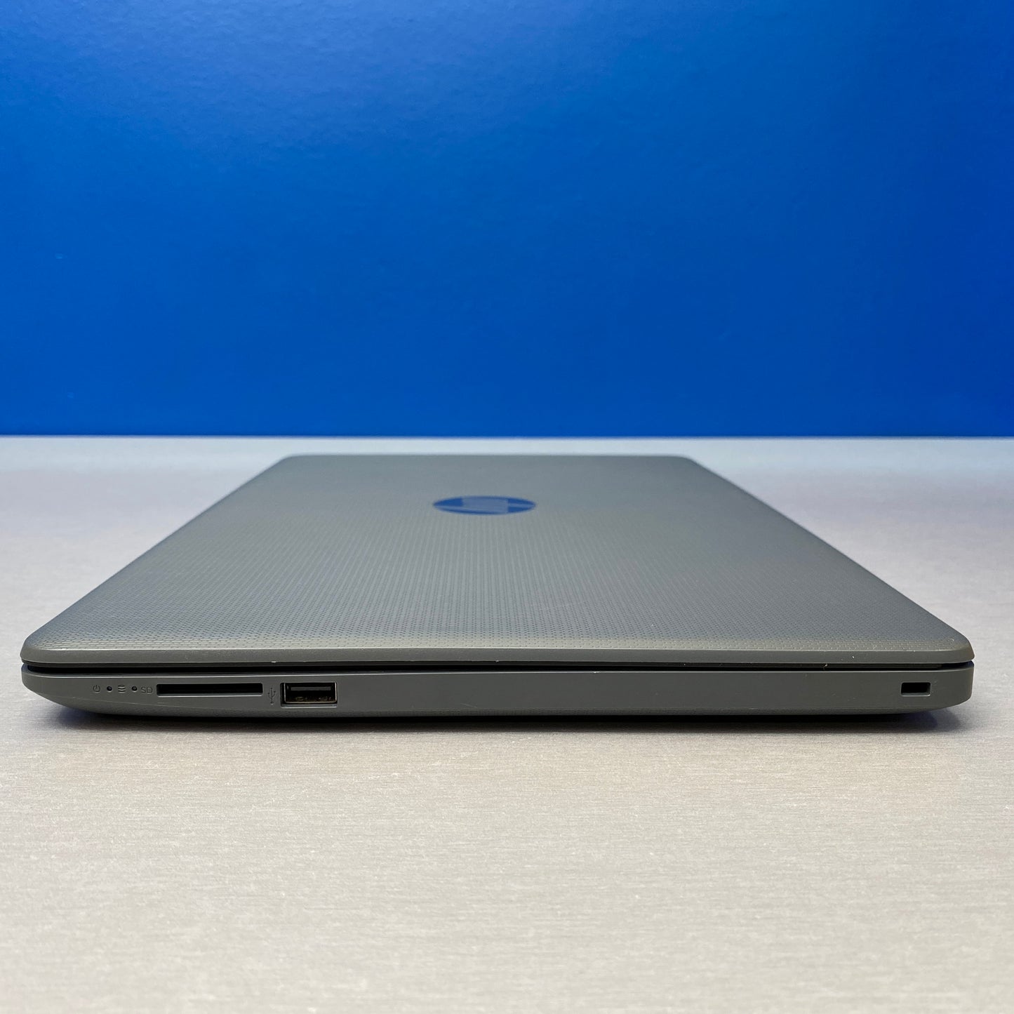 HP 15-DA0036NP | 15.6" HD (Celeron N4000/8GB/256GB SSD)