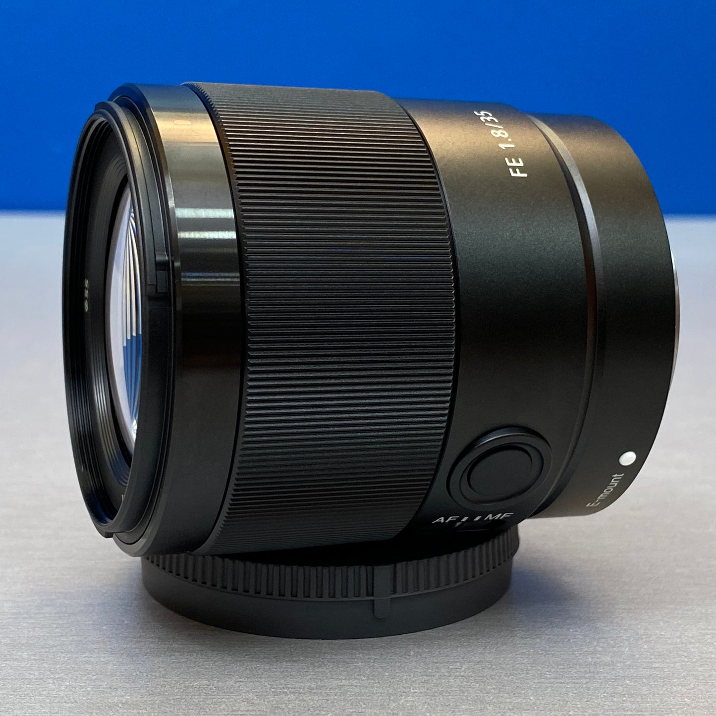 Sony FE 35mm f/1.8