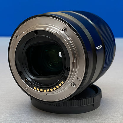 Sony FE 35mm f/1.8