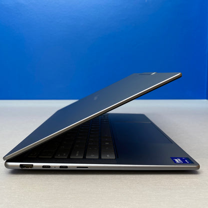 Lenovo Yoga Slim 7 14ILL10 | 14" OLED (Ultra 7 256V/16GB/1TB)