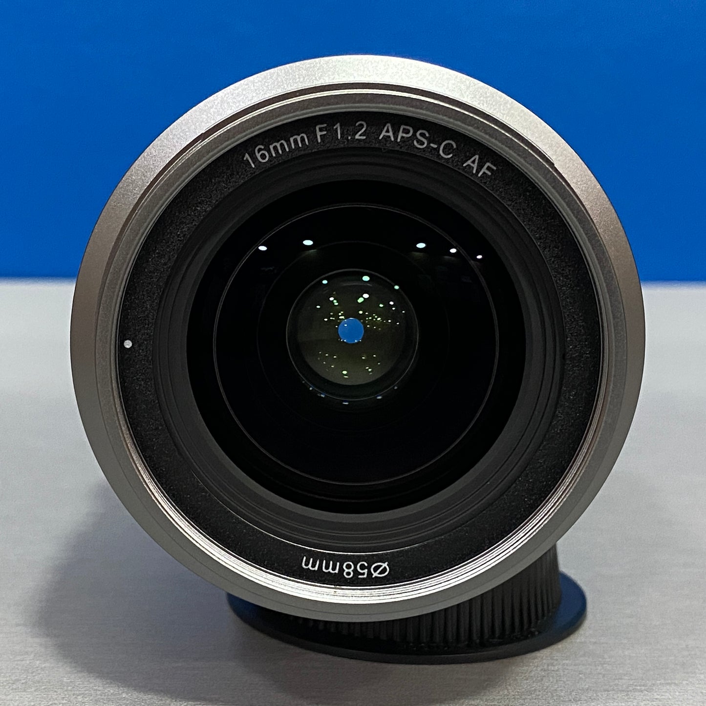 SIRUI Sniper 16mm f/1.2 AF | Fujifilm | NOVA
