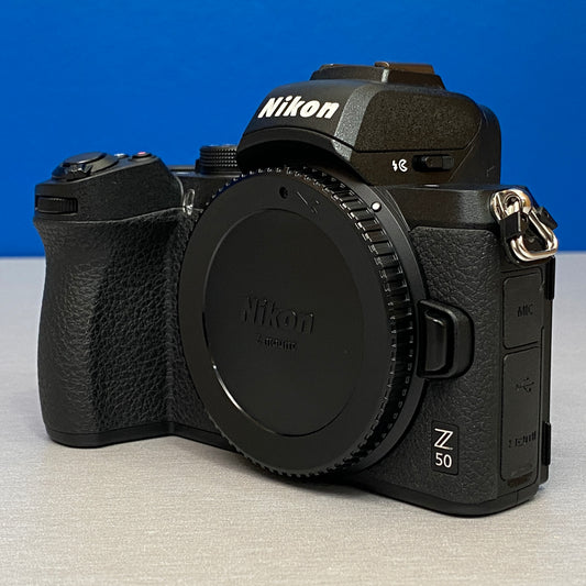Nikon Z50 (Corpo) - 20.9MP