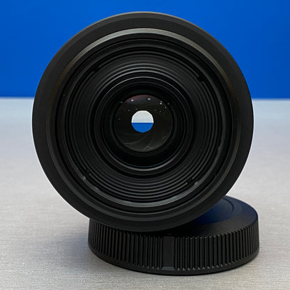 Canon RF 35mm f/1.8 Macro IS STM