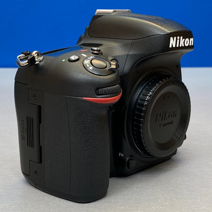 Nikon D610 (Corpo) - 24.3MP