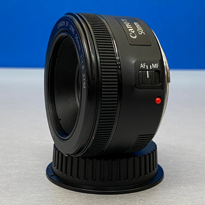 Canon EF 50mm f/1.8 STM