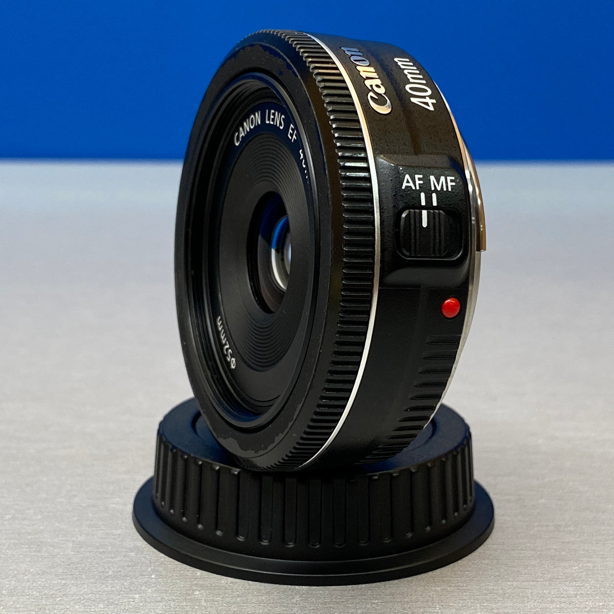 Canon EF 40mm f/2.8 STM
