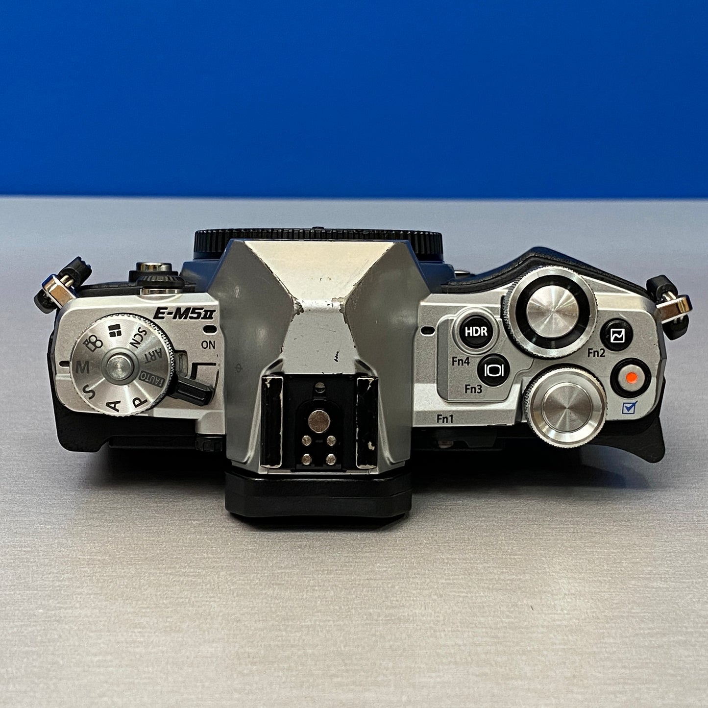 Olympus OM-D E-M5 Mark II (Corpo) - 16.1MP