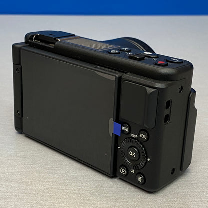 Yashica City 200 (72MP) - Black - NOVA