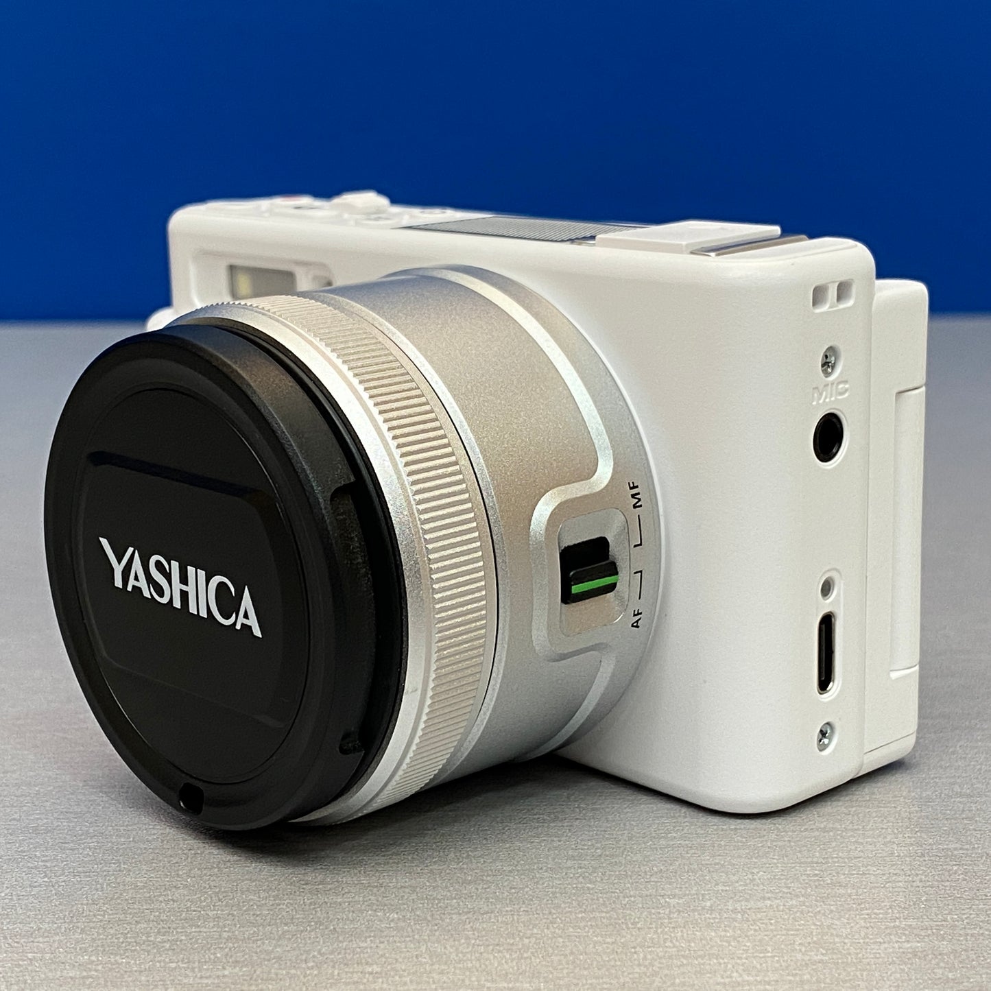 Yashica City 200 (72MP) - White - NOVA