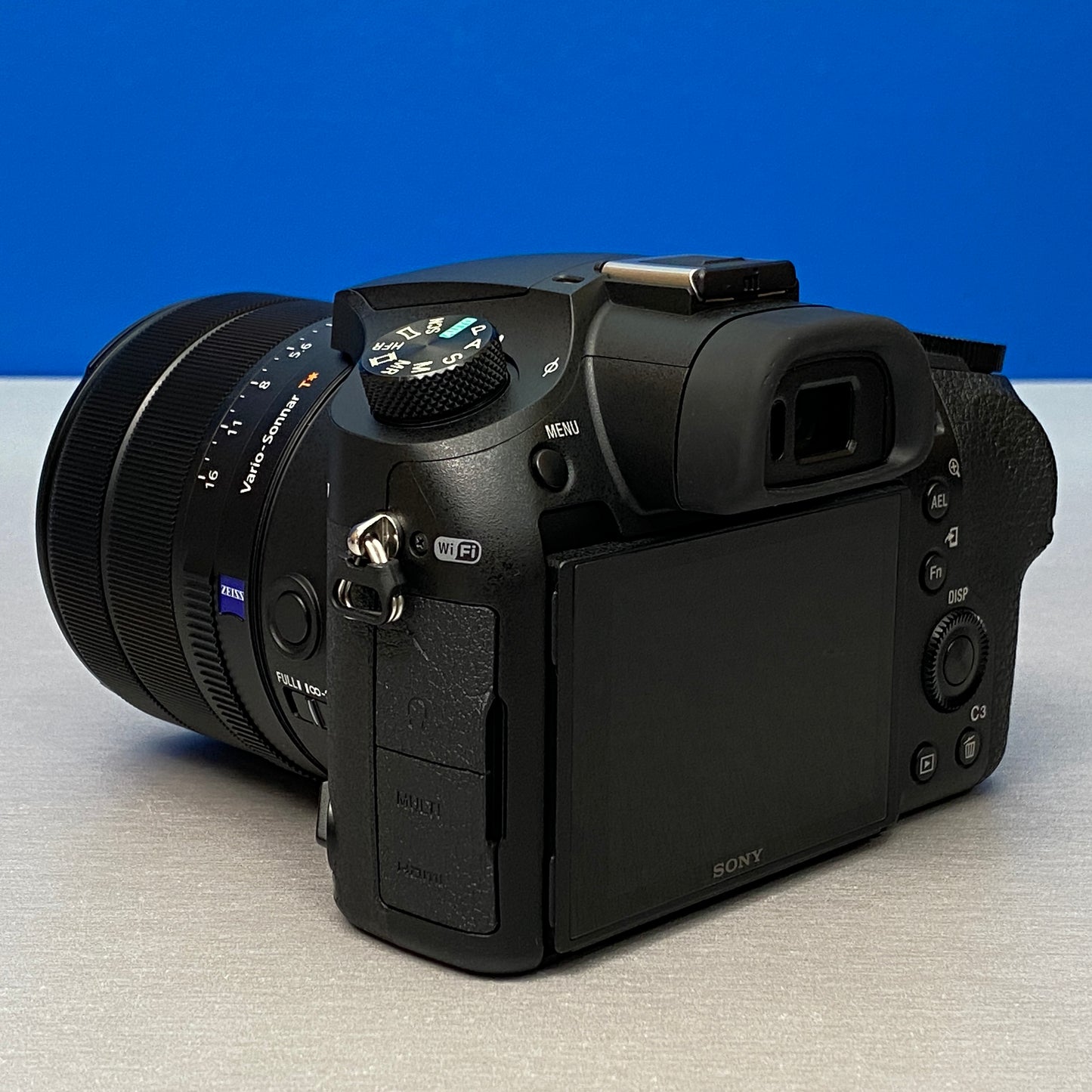Sony Cyber-Shot DSC-RX10 IV | 20.1MP