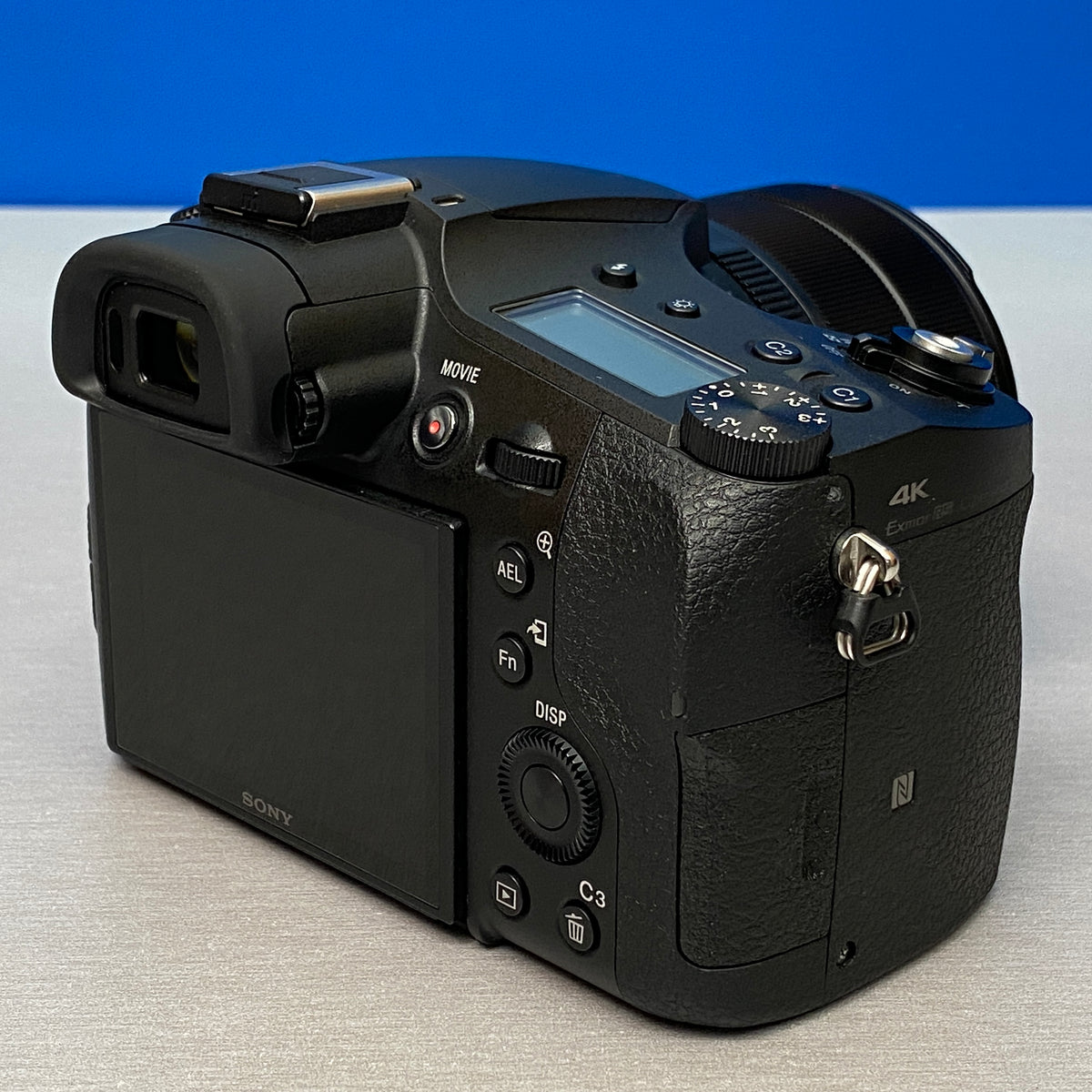 Sony Cyber-Shot DSC-RX10 IV | 20.1MP