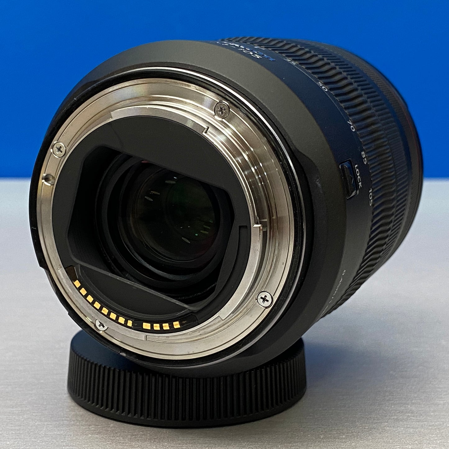 Canon RF 24-105mm f/4 L IS USM