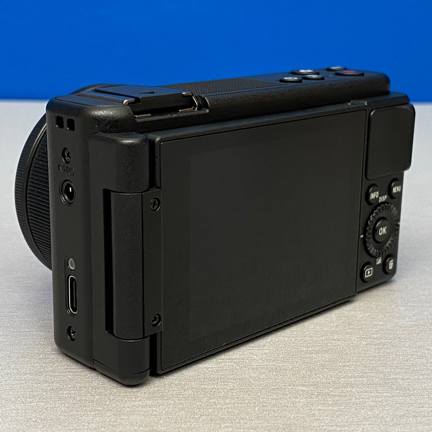 Yashica City 100 (72MP) - Black