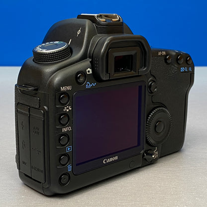 Canon EOS 5D Mark II (Corpo) - 21.1MP